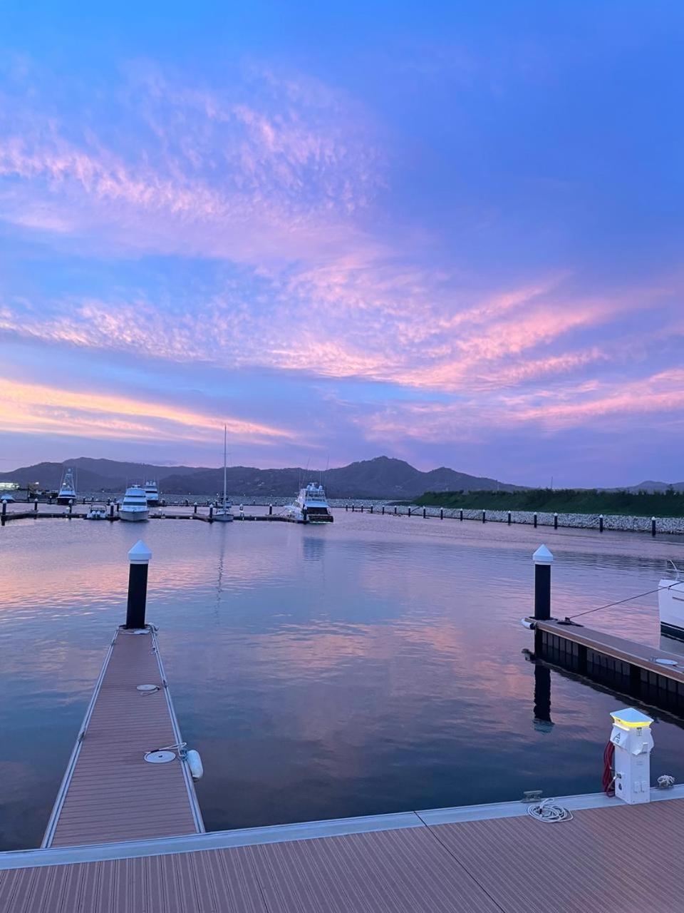 Tamarindo Beach, Prime Location, Fantastic Watersalt Pool & Cold Plunge, Family & Friends ภายนอก รูปภาพ